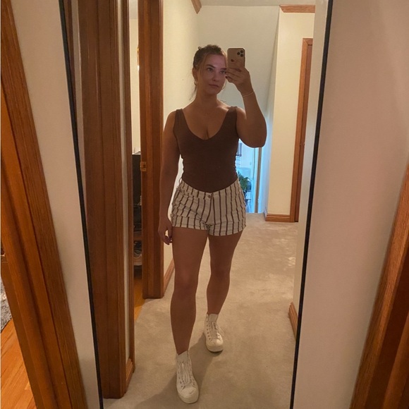 But will there be snacks? - Picture 13 of 16